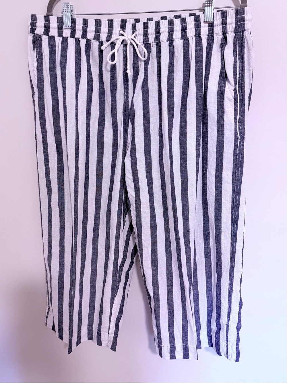 Women’s capri pants